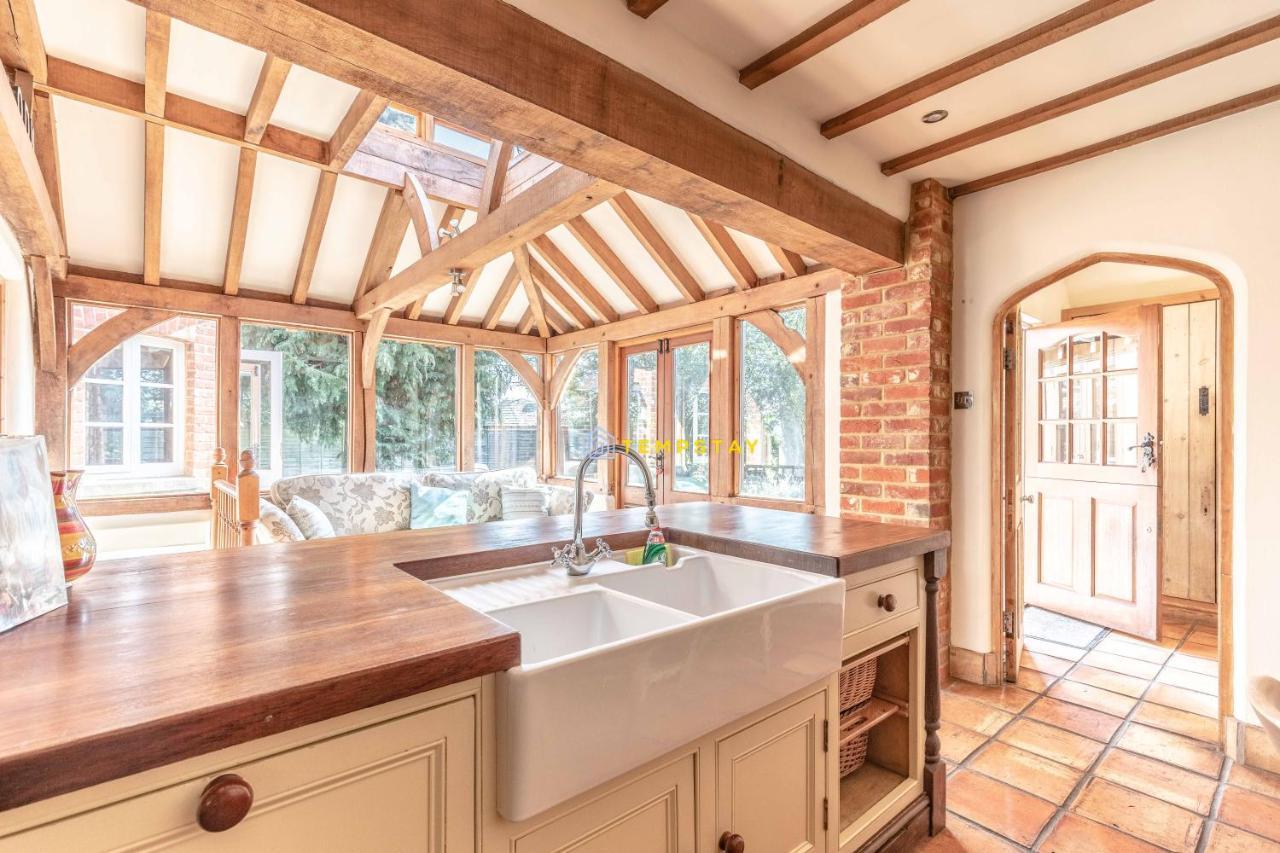 Chestnut Cottage - Stunning Countryside Views! Parking, 4 Bed, 3 Bathrooms White Waltham Exterior foto